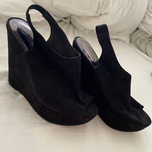 Carlos Santana Wedges